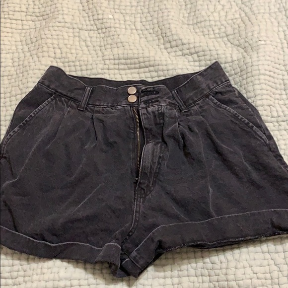 Forever 21 Pants - Black jean shorts